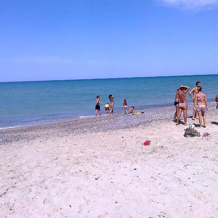 Casa Vacanze Roccella Beach Campofelice Di Roccella Luaran gambar