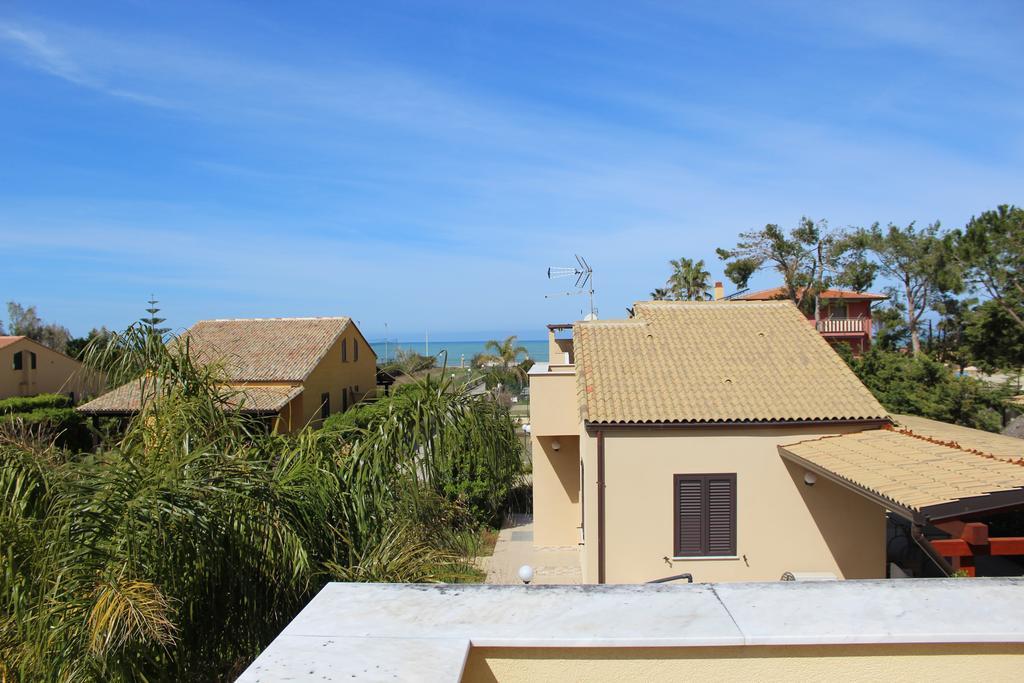 Casa Vacanze Roccella Beach Campofelice Di Roccella Luaran gambar