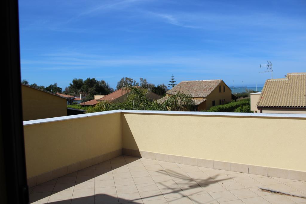 Casa Vacanze Roccella Beach Campofelice Di Roccella Luaran gambar
